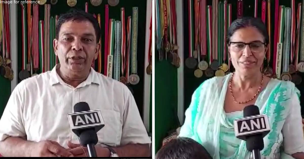 Feeling of capturing gold is different: Sakshi Malik's parents on CWG triumph of